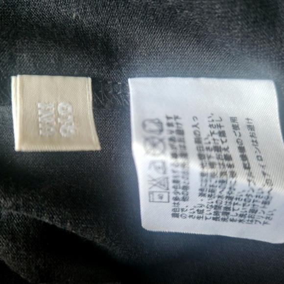 NWT Metal Gear Solid x Uniqlo UT Graphic T-shirt Tee Black Size Medium - Picture 8 of 12